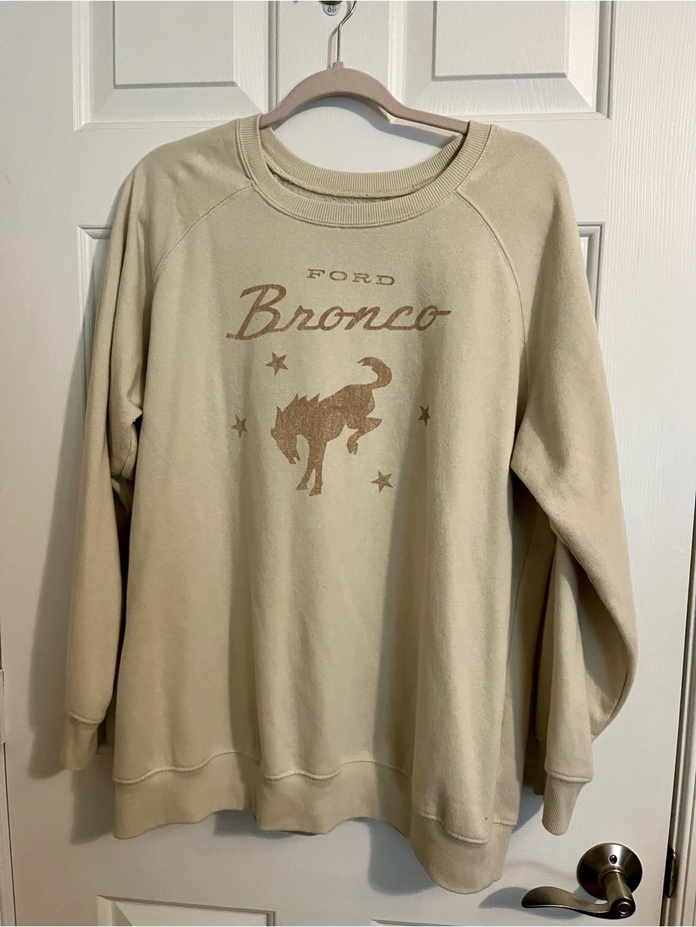 Ford Bronco Women’s Crewneck Sweatshirt - Cream Size 1 Torrid